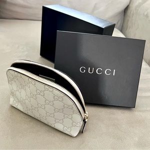 Gucci ivory Make-up Bag small